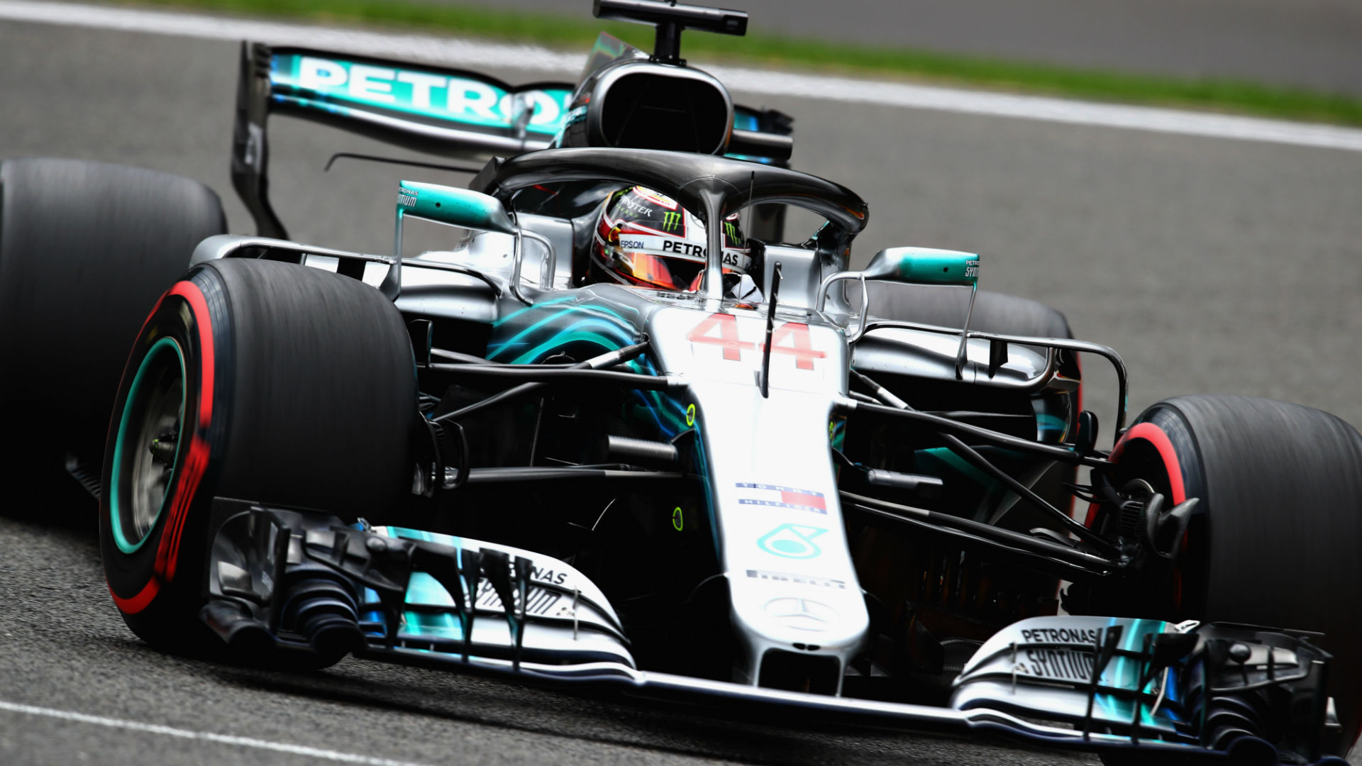 Brezilyada pole pozisyonu Hamiltonın 43